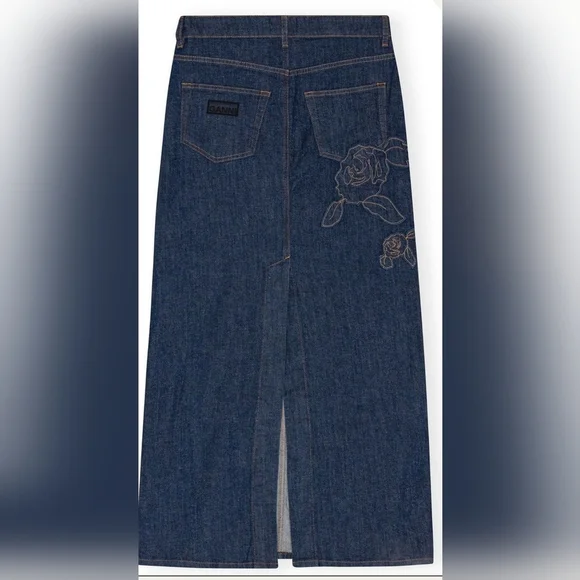 BESTGIRL - Medium Black Denim Maxi Skirt with Beige Rose Embroidery - Picture 3 of 9